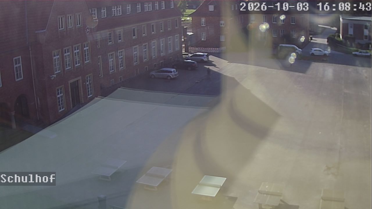 Webcam Schulhof 16:08
