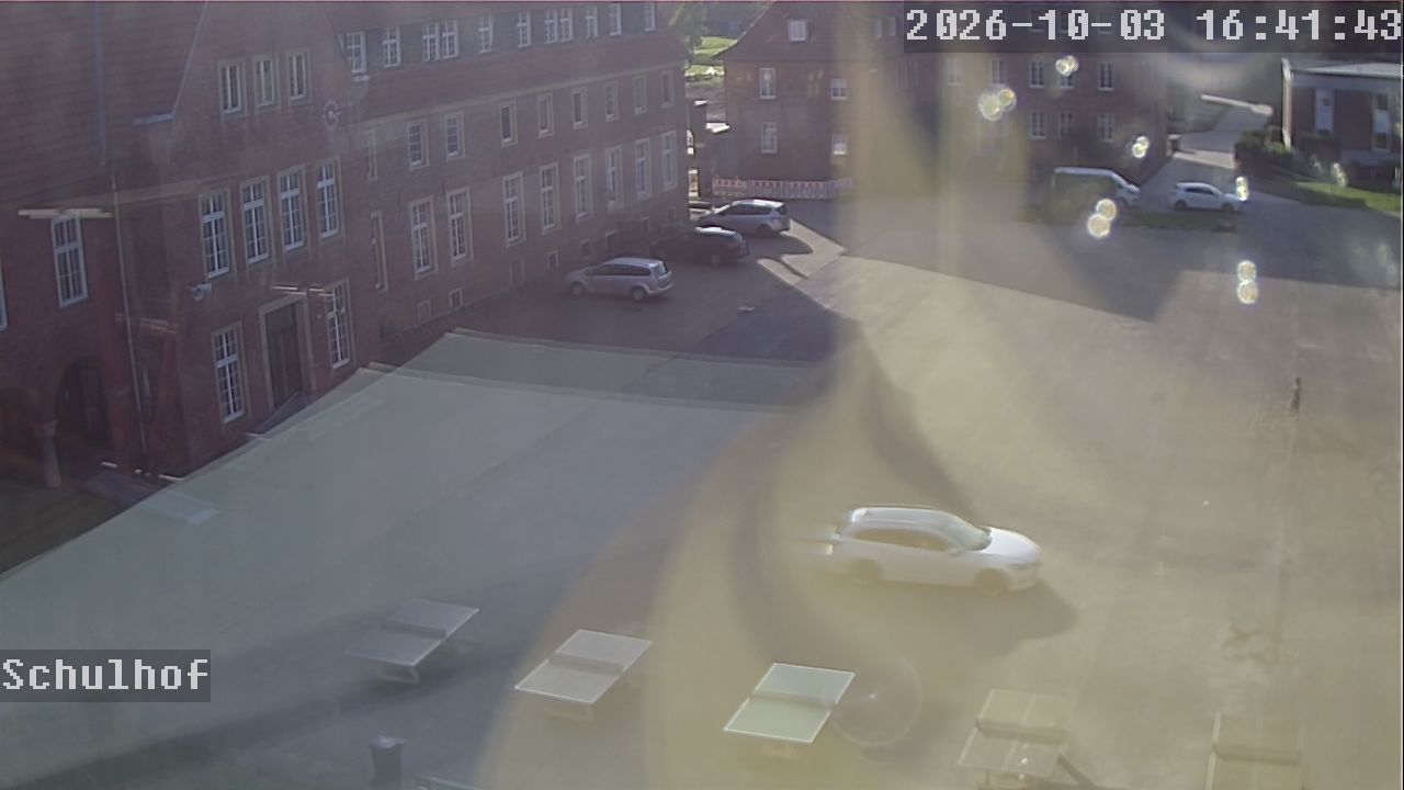 Webcam Schulhof 16:41