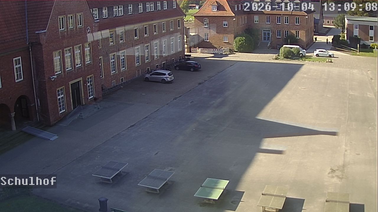 Webcam Schulhof 13:09