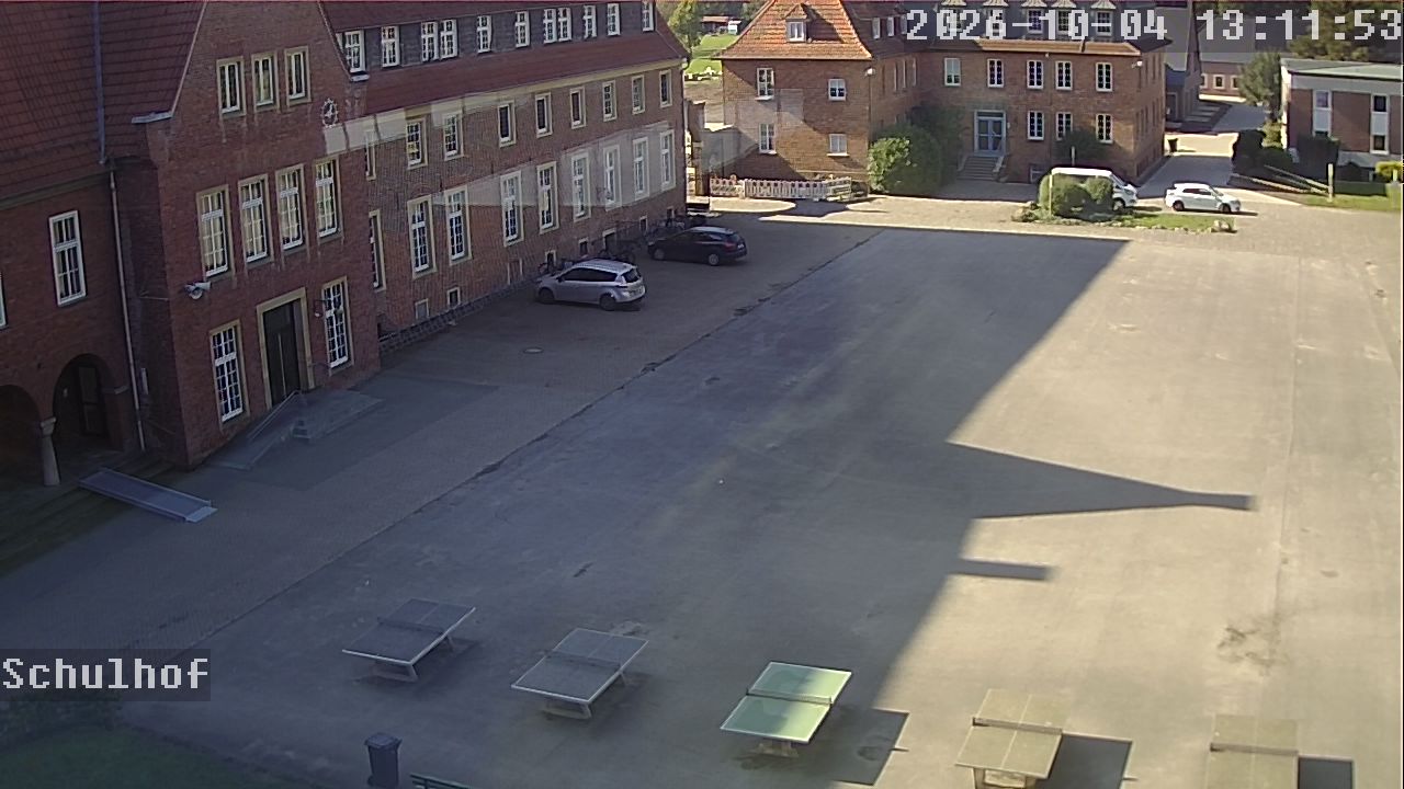 Webcam Schulhof 13:11