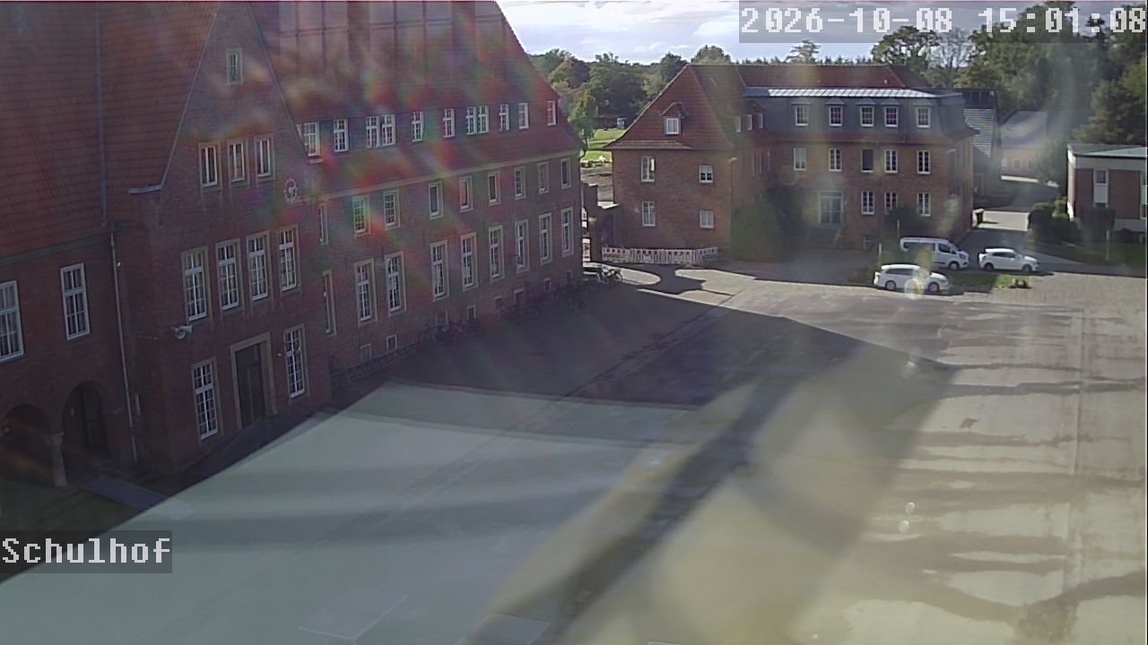 Webcam Schulhof 15:01