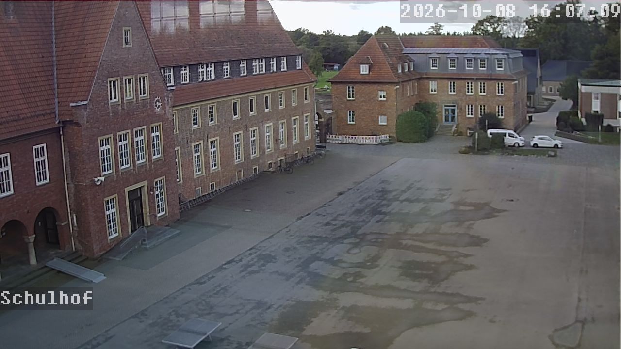 Webcam Schulhof 16:07