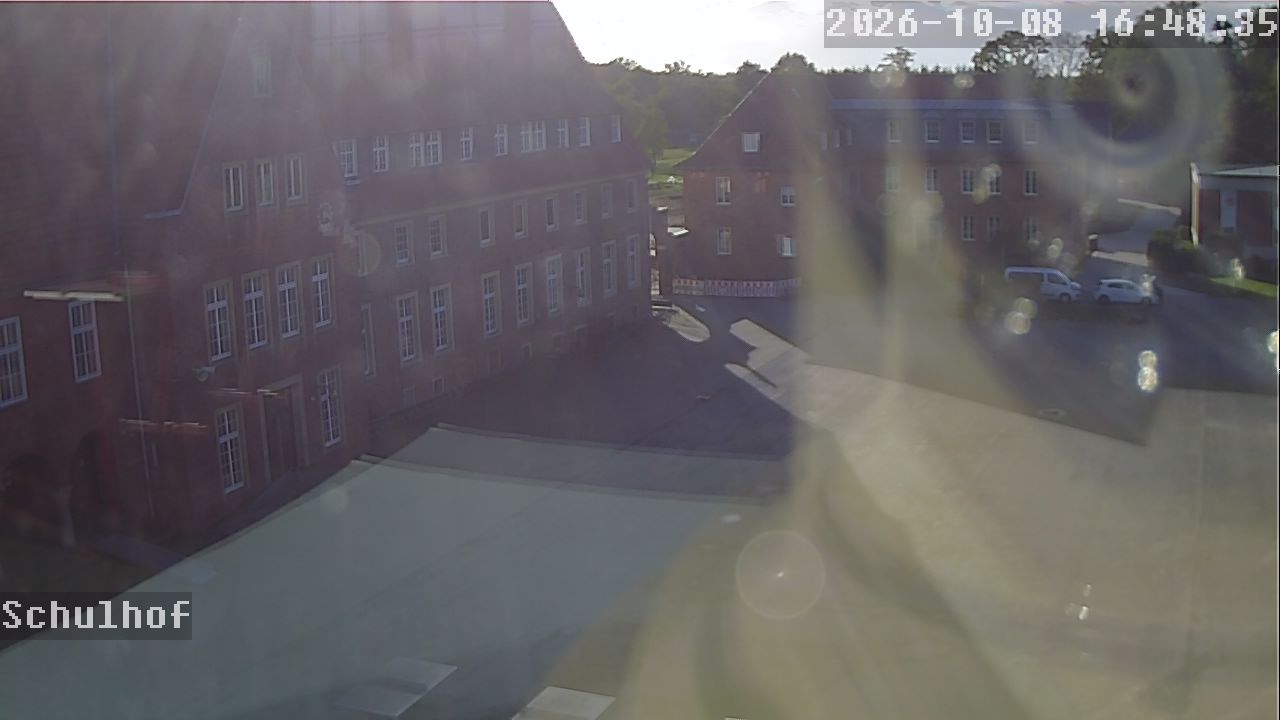 Webcam Schulhof 16:48