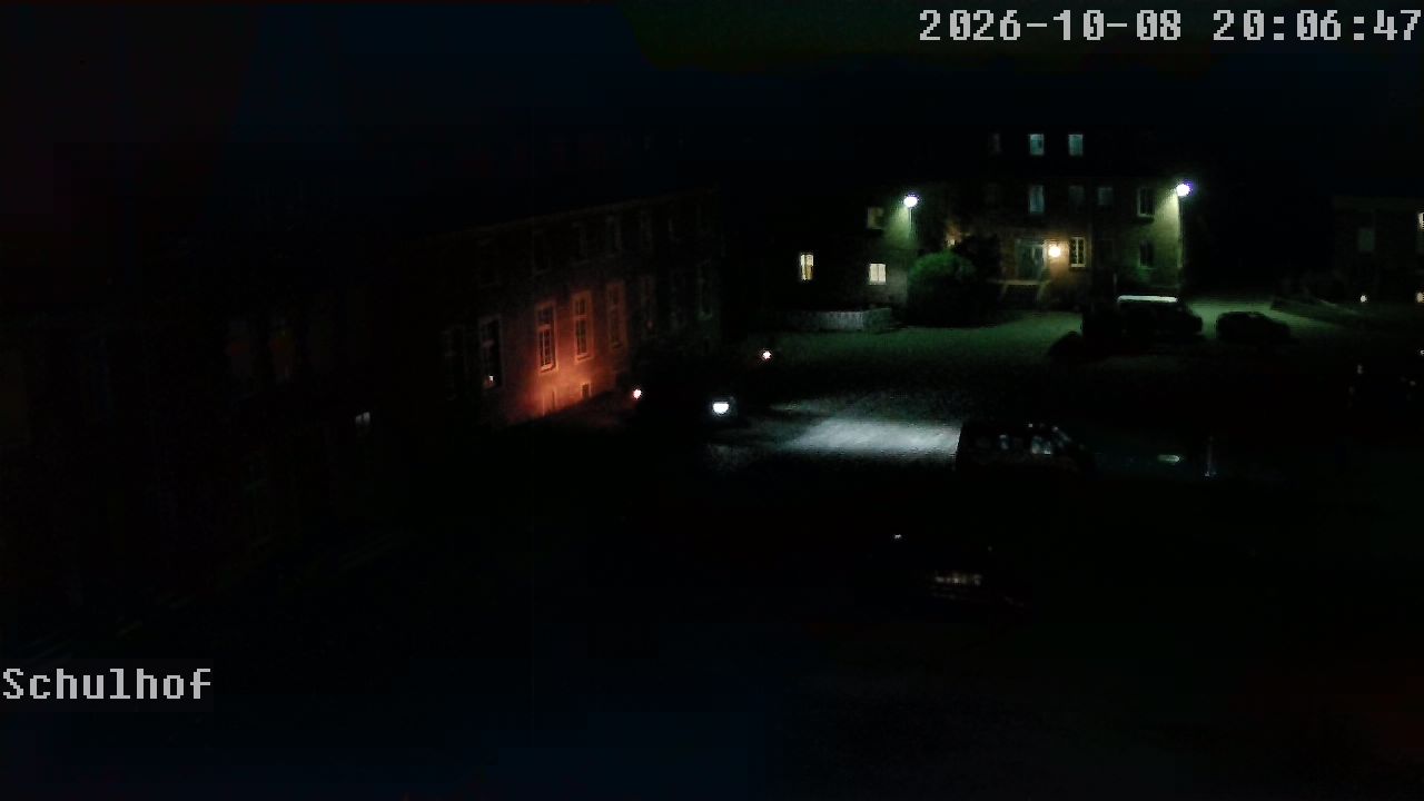 Webcam Schulhof 20:06