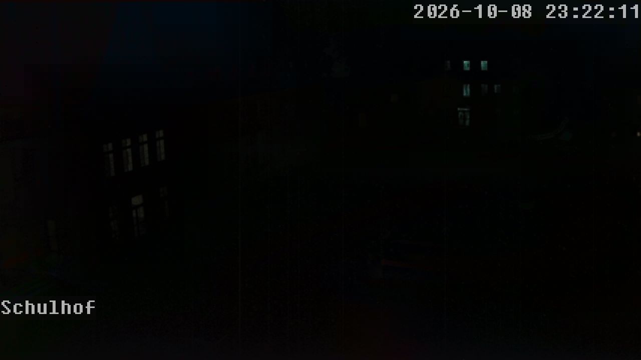 Webcam Schulhof 23:22