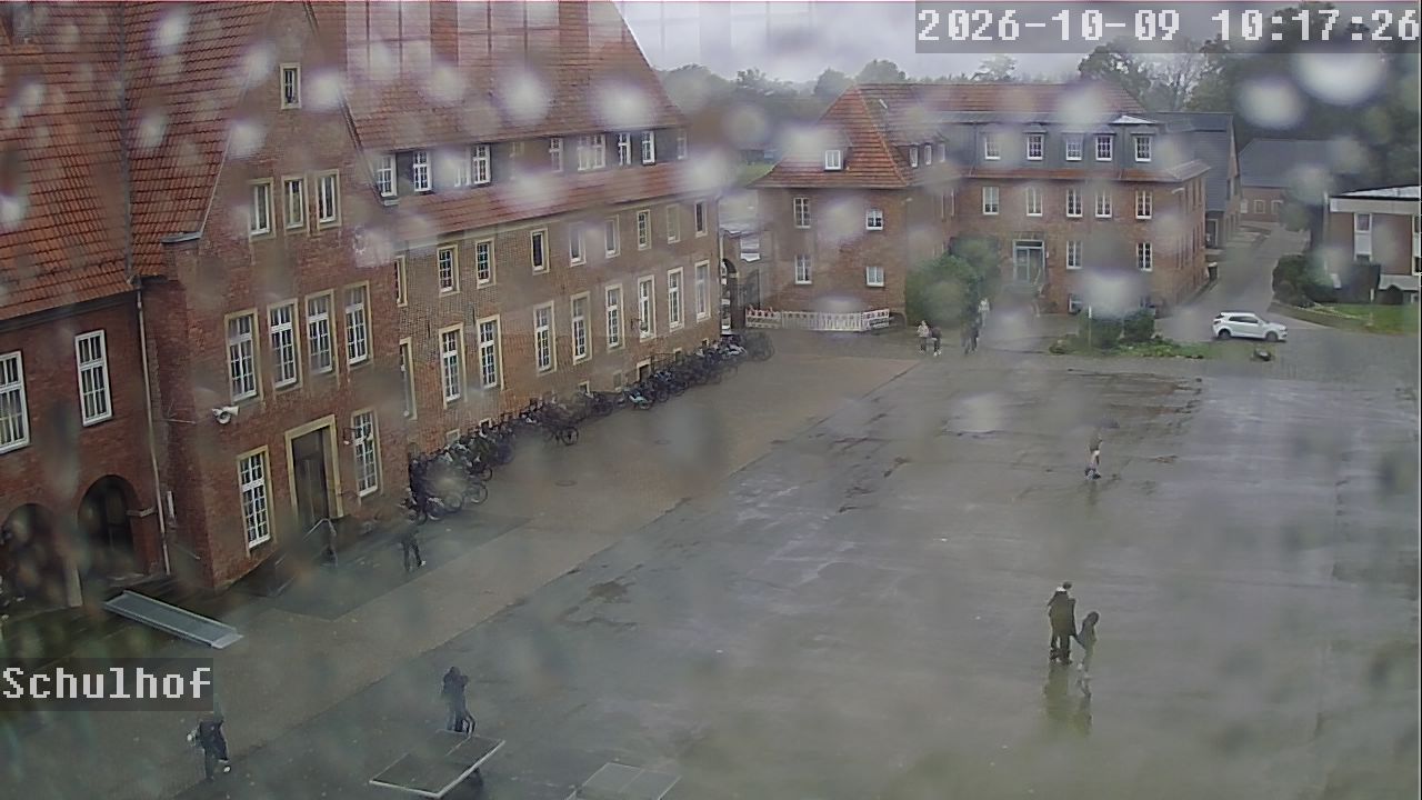 Webcam Schulhof 10:17
