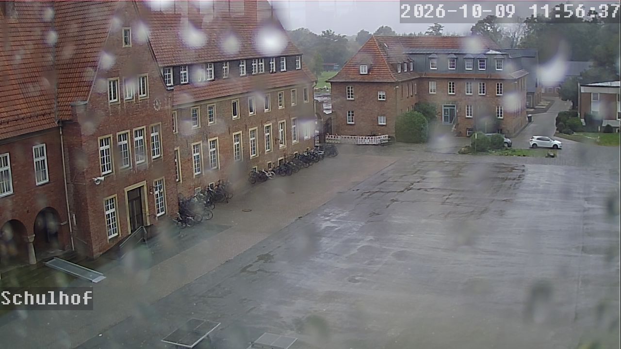 Webcam Schulhof 11:56