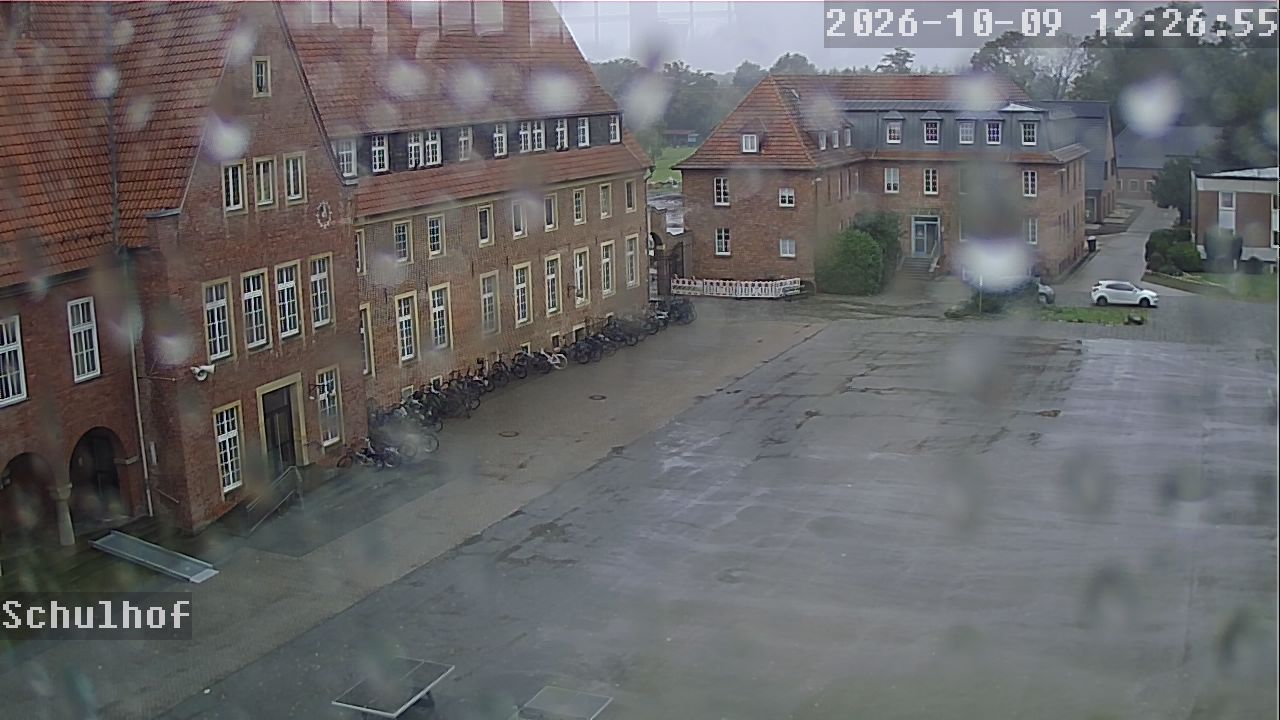 Webcam Schulhof 12:26