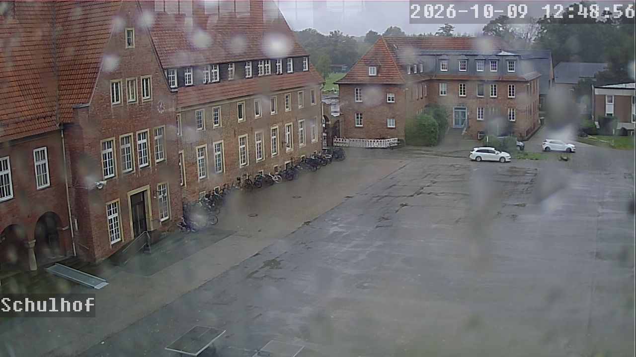 Webcam Schulhof 12:48