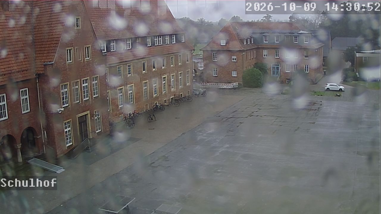 Webcam Schulhof 14:30