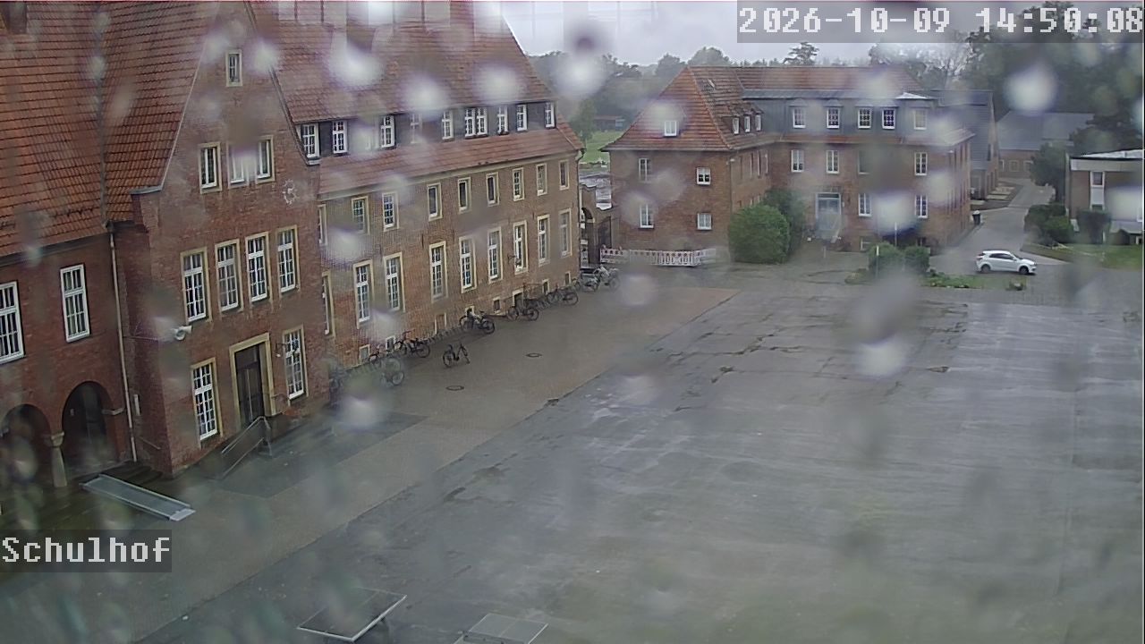 Webcam Schulhof 14:50