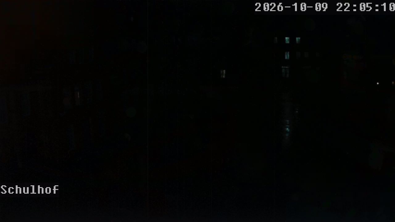 Webcam Schulhof 22:05