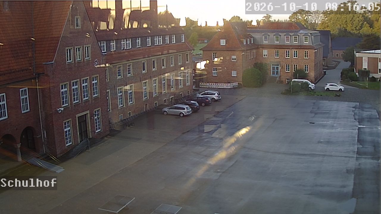 Webcam Schulhof 08:16