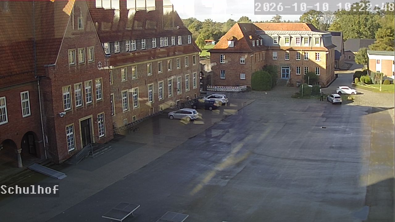 Webcam Schulhof 10:22