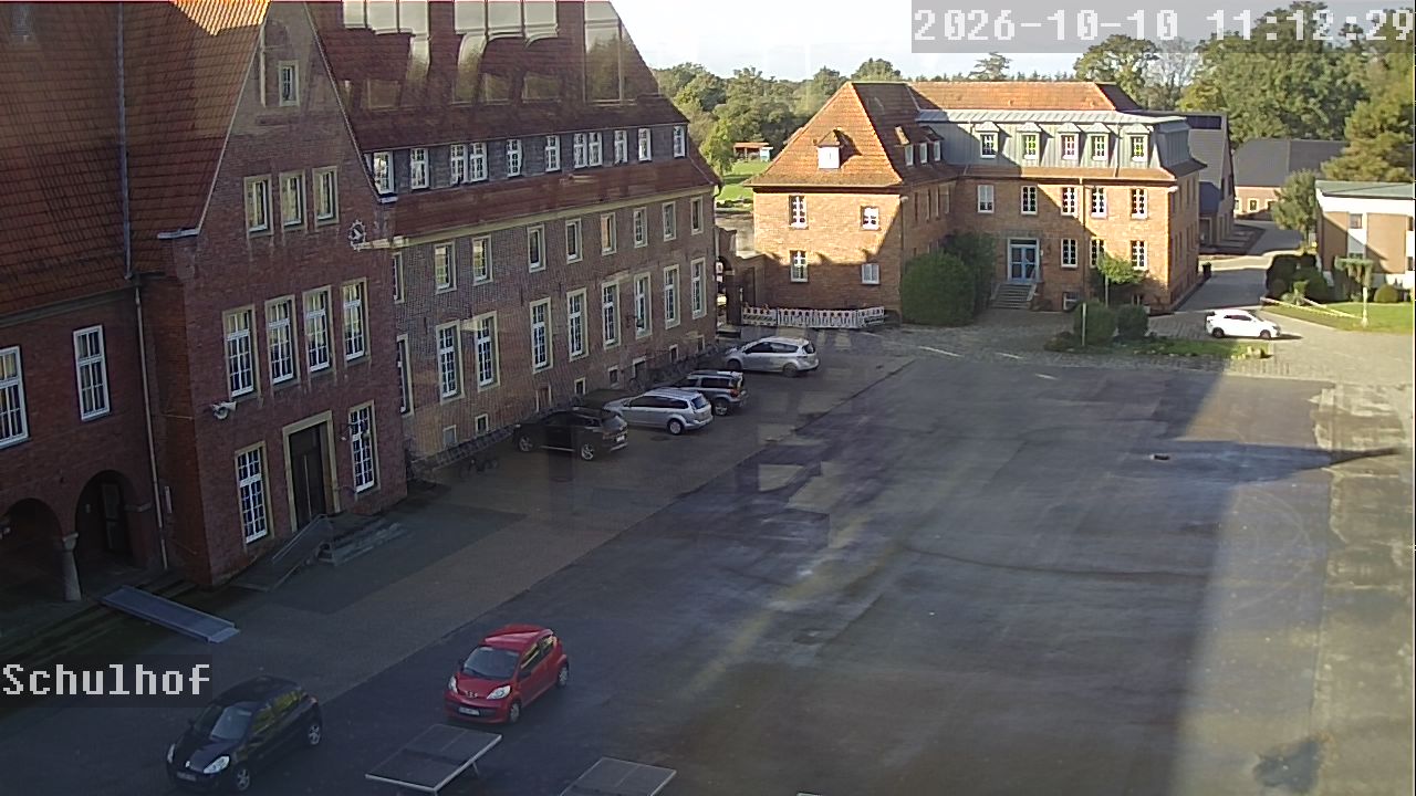 Webcam Schulhof 11:12