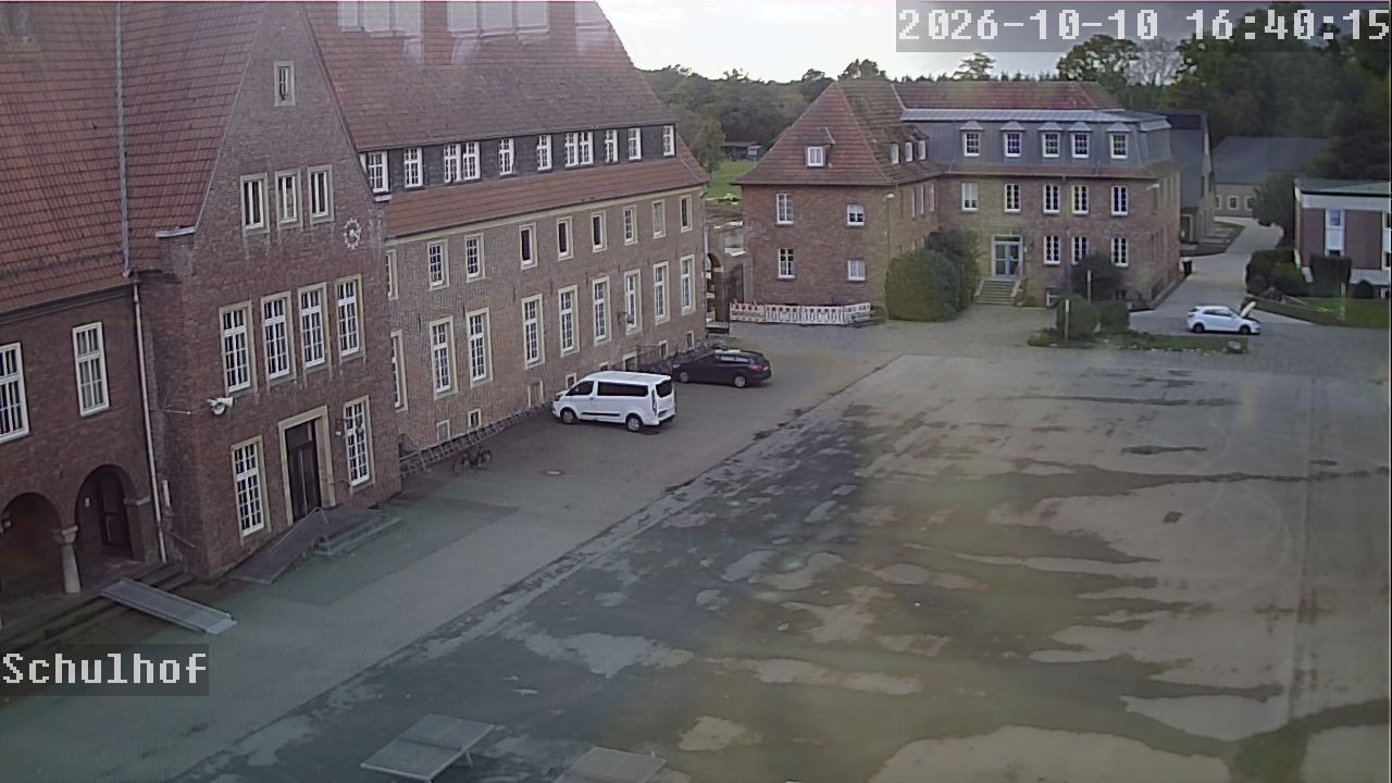 Webcam Schulhof 16:40