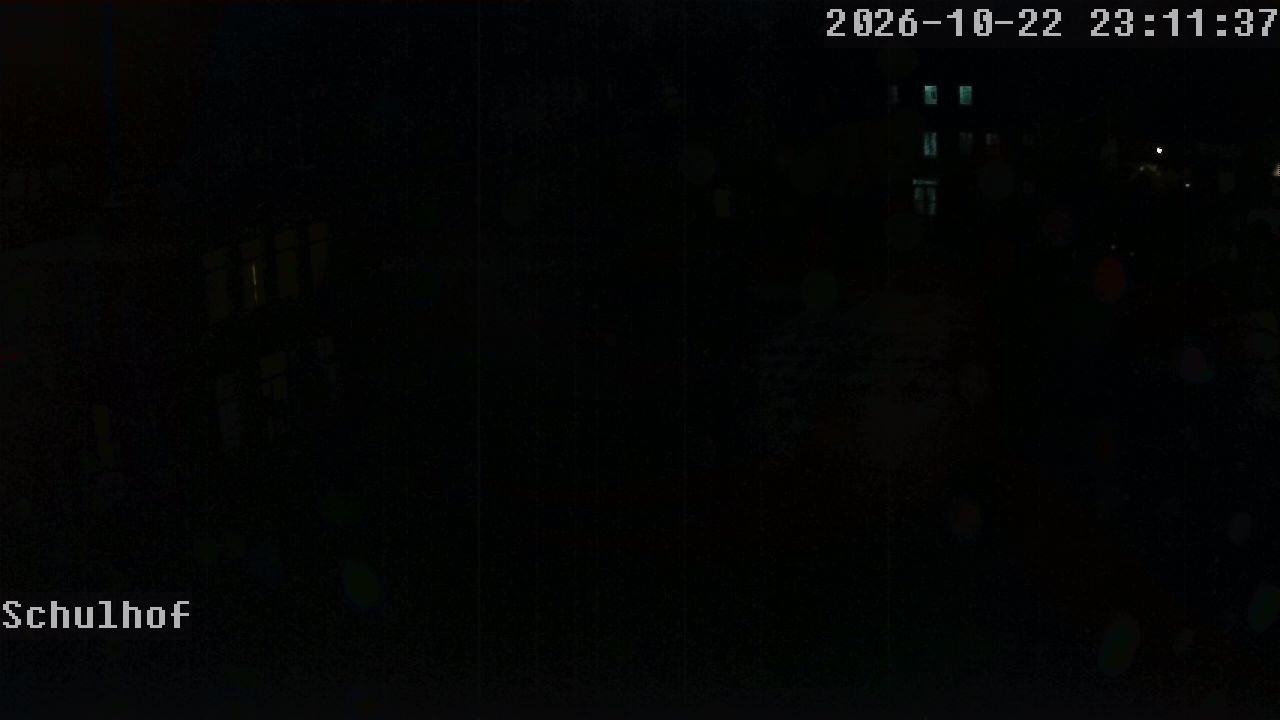 Webcam Schulhof 23:11