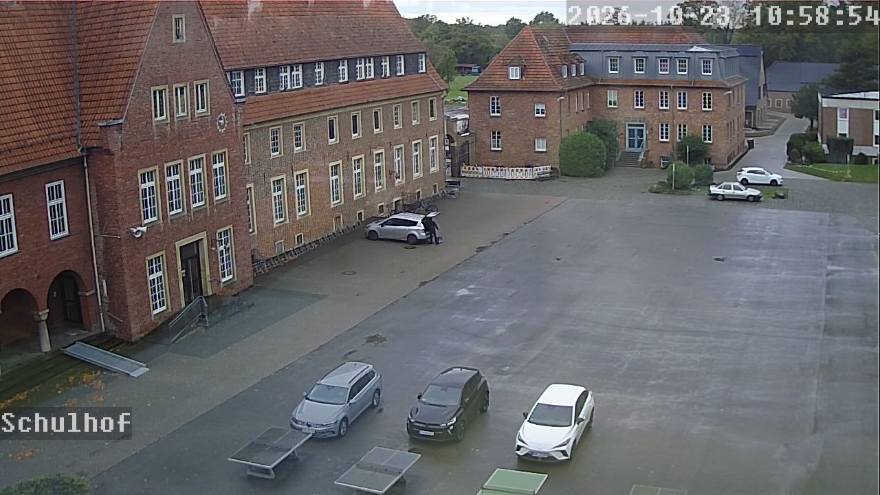 Webcam Schulhof 10:58