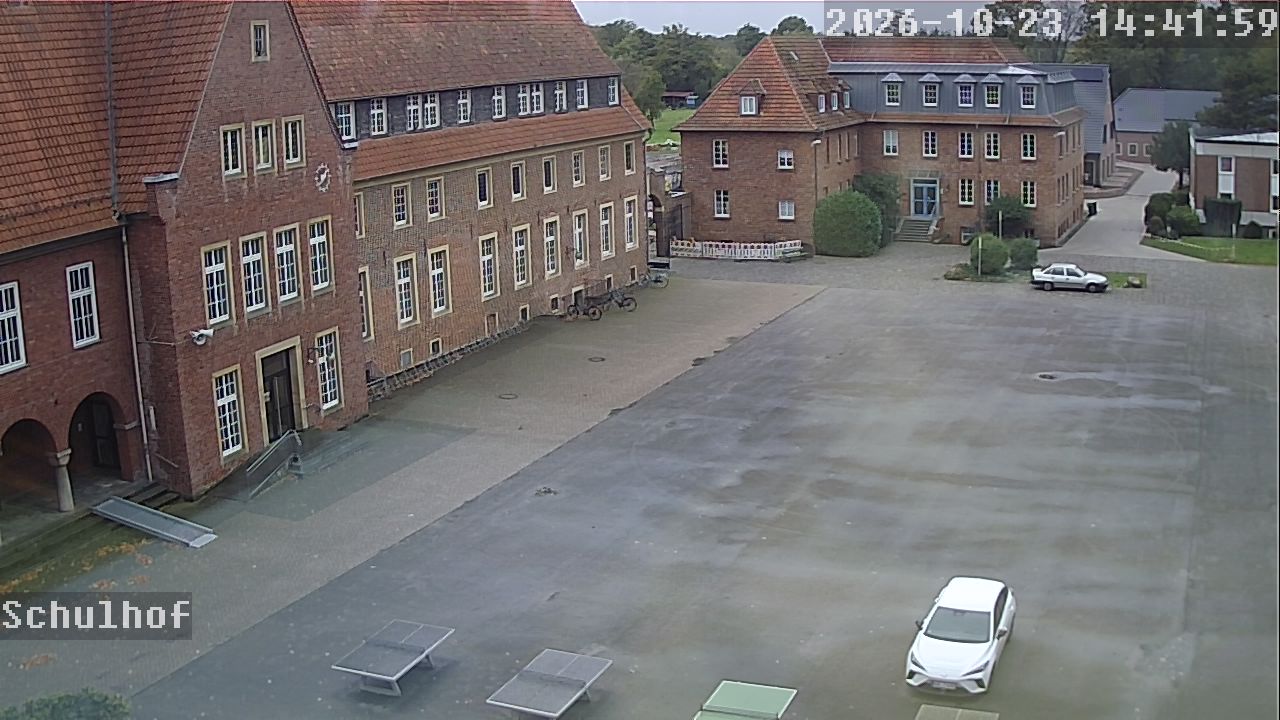 Webcam Schulhof 14:42