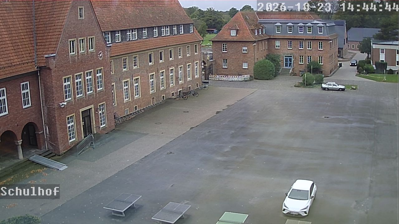 Webcam Schulhof 14:44