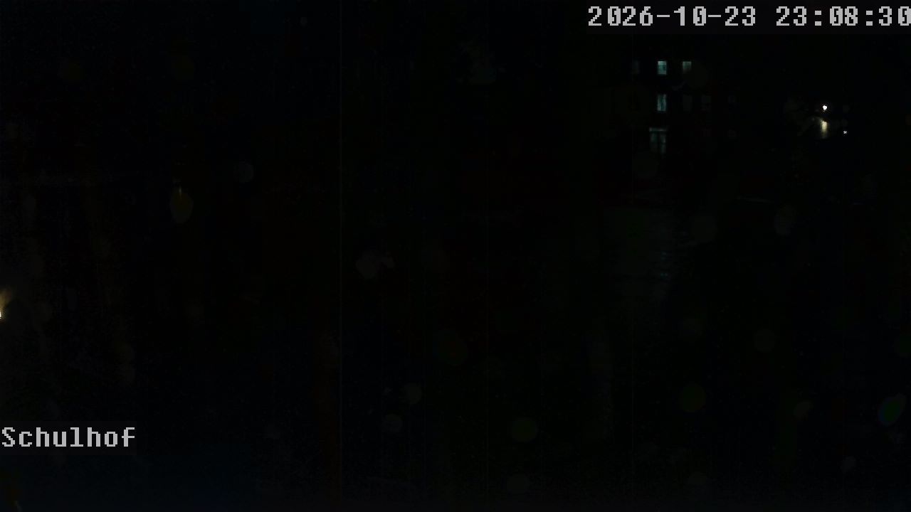 Webcam Schulhof 23:08