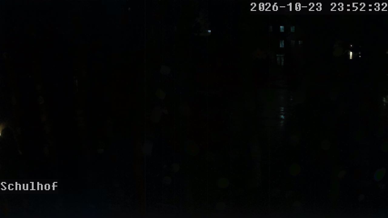Webcam Schulhof 23:52