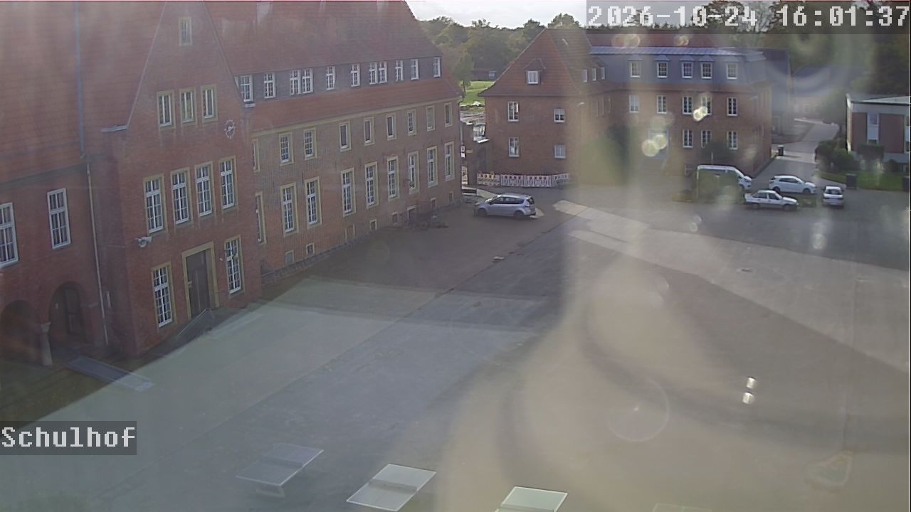 Webcam Schulhof 16:01