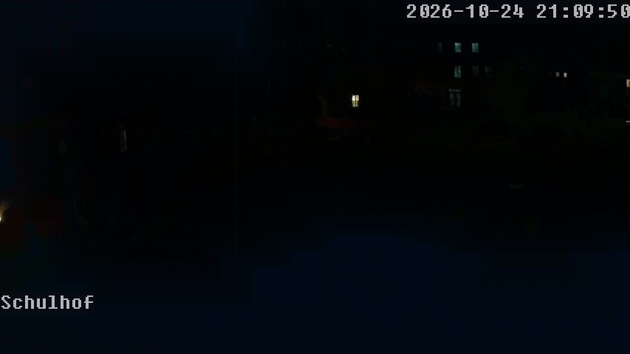 Webcam Schulhof 21:09