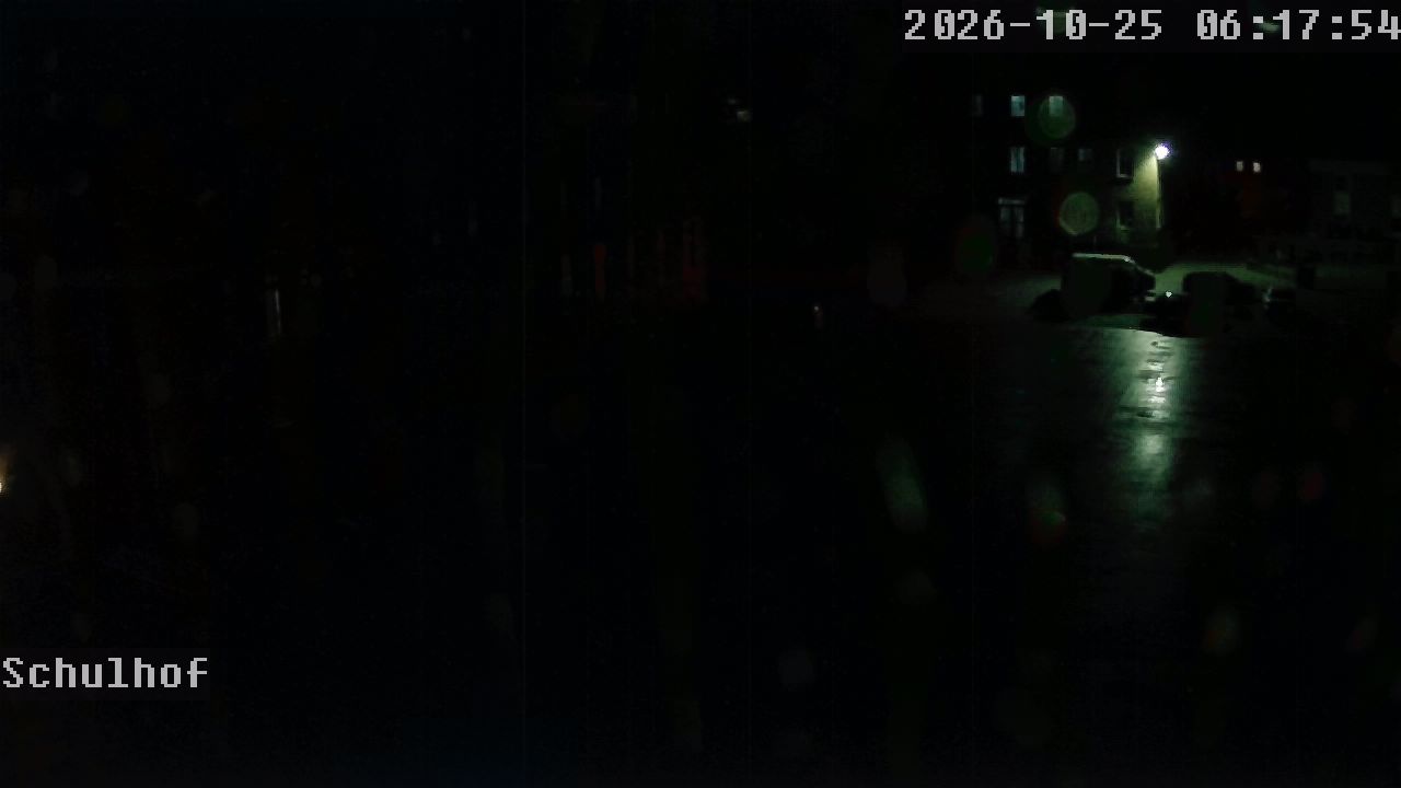 Webcam Schulhof 06:17