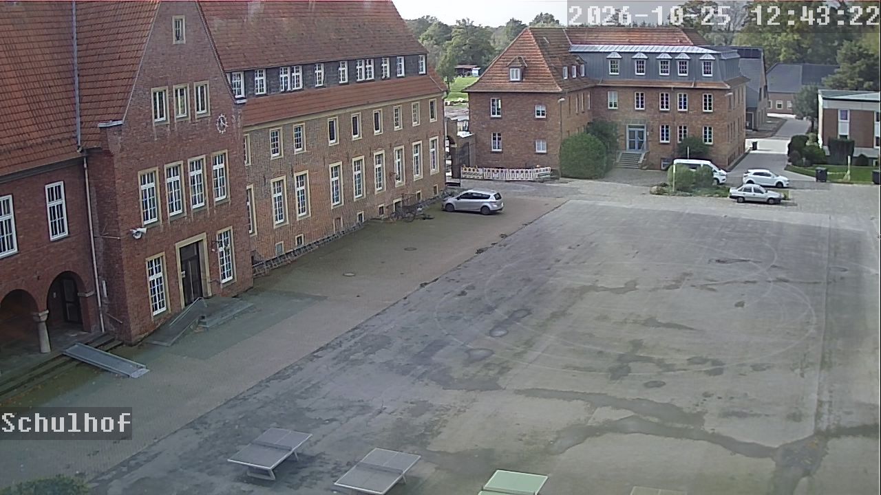 Webcam Schulhof 12:43