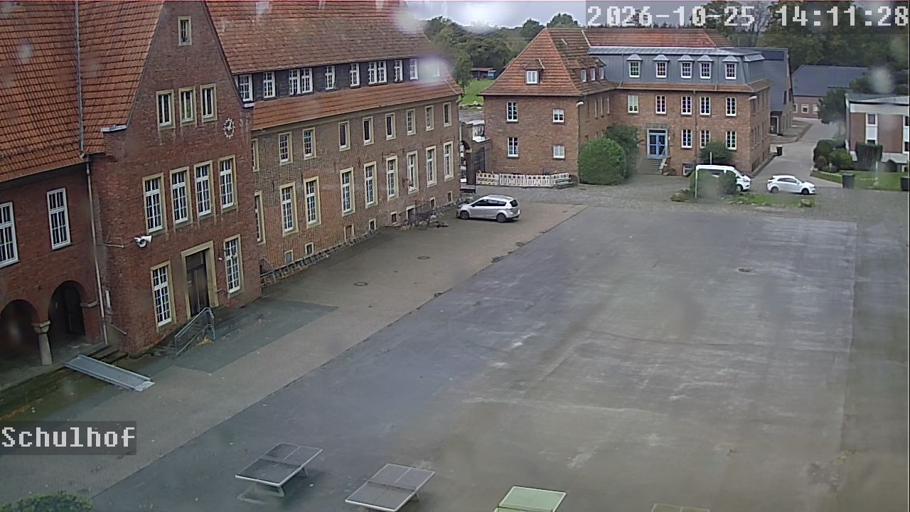 Webcam Schulhof 14:11