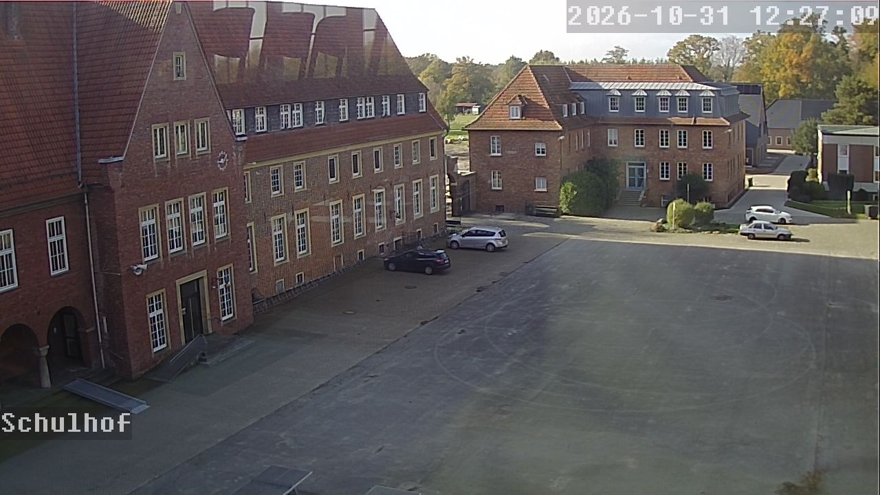 Webcam Schulhof 12:27