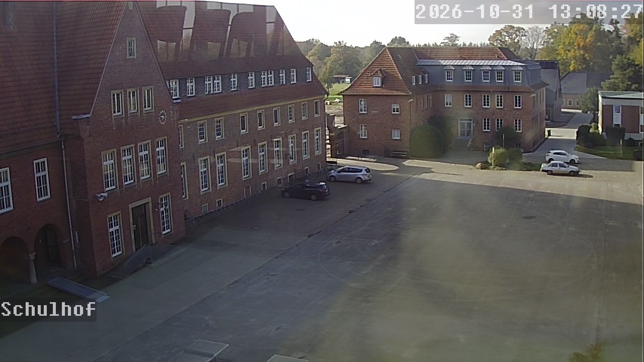 Webcam Schulhof 13:08