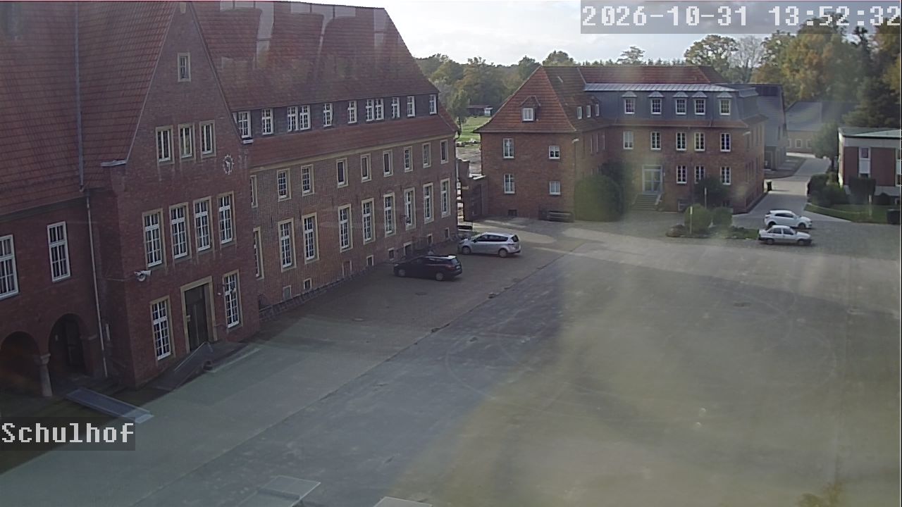 Webcam Schulhof 13:52