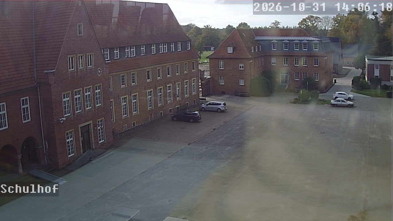Webcam Schulhof 14:06