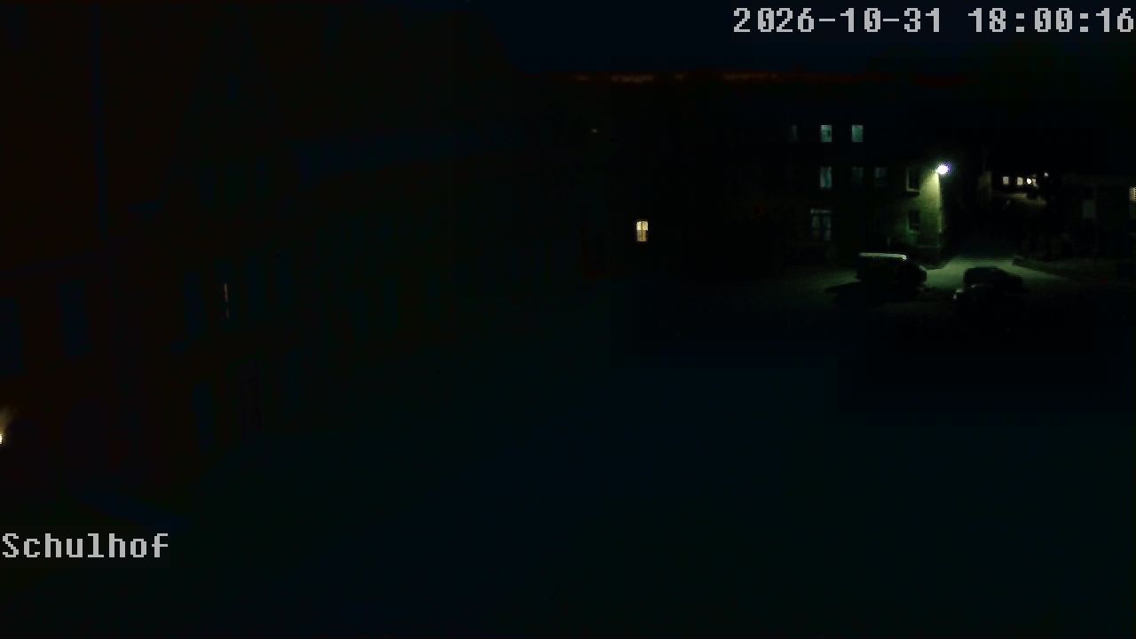 Webcam Schulhof 18:00