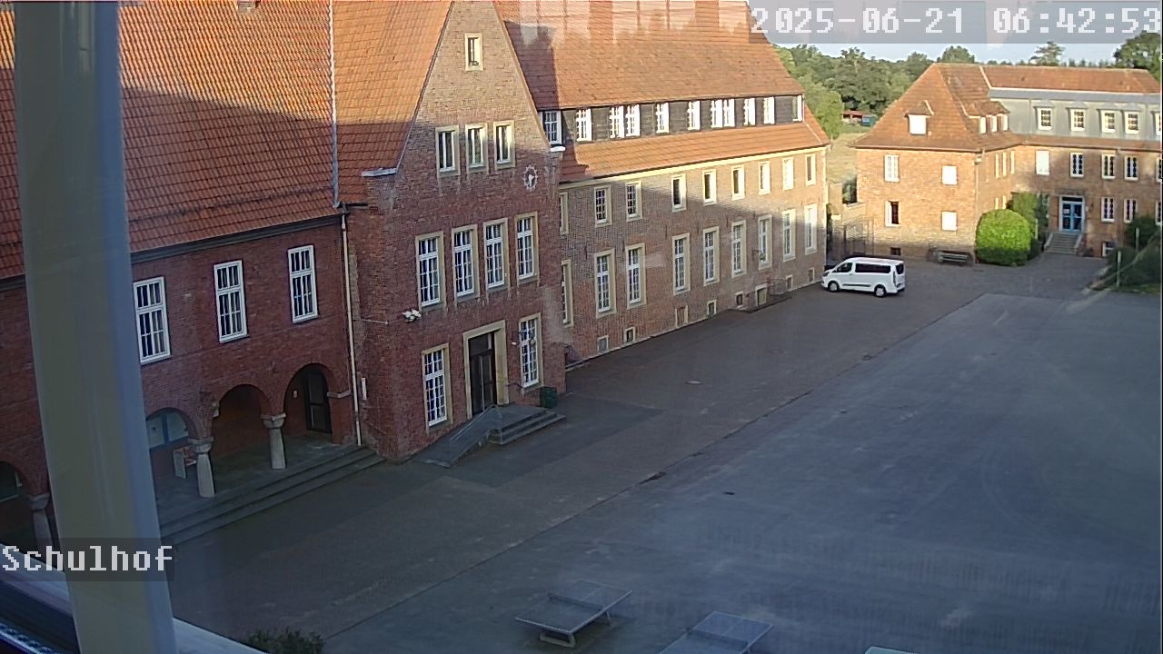 Webcam Forum 06:42
