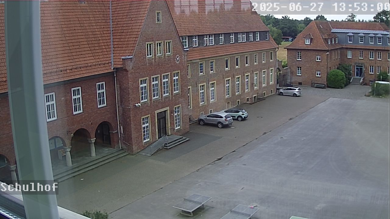 Webcam Schulhof 13:53
