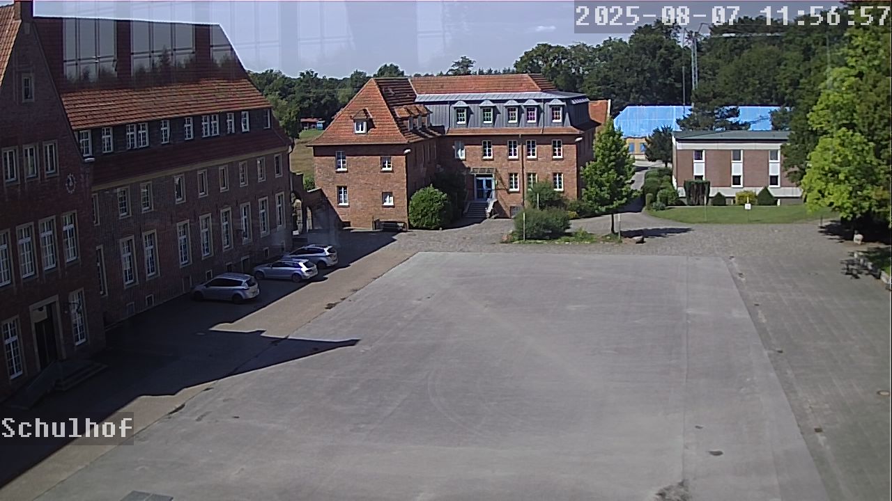 Webcam Schulhof 11:56
