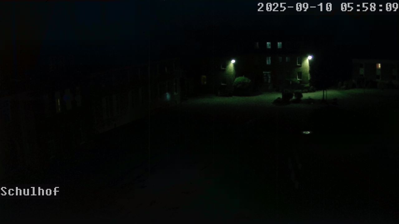 Webcam Schulhof 05:58