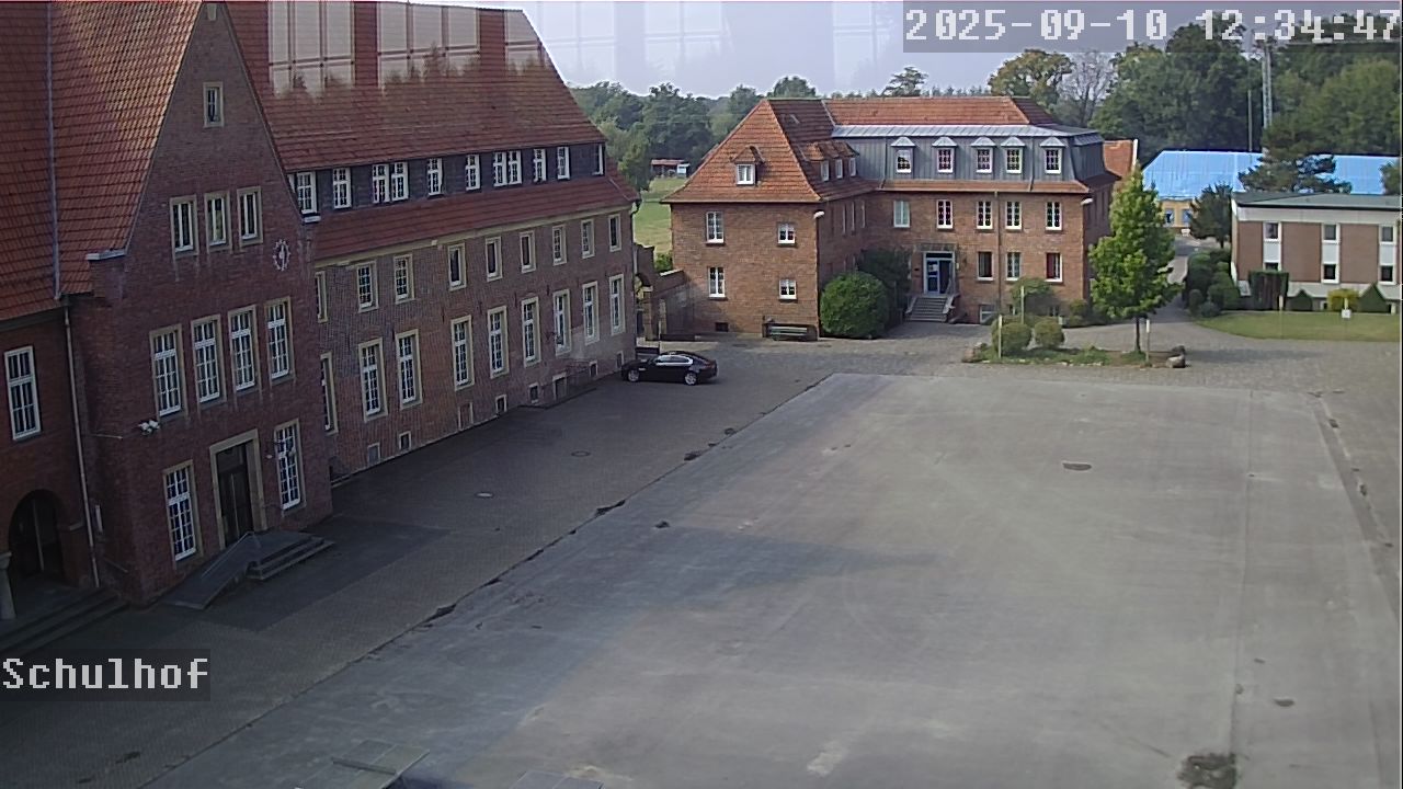 Webcam Schulhof 12:34