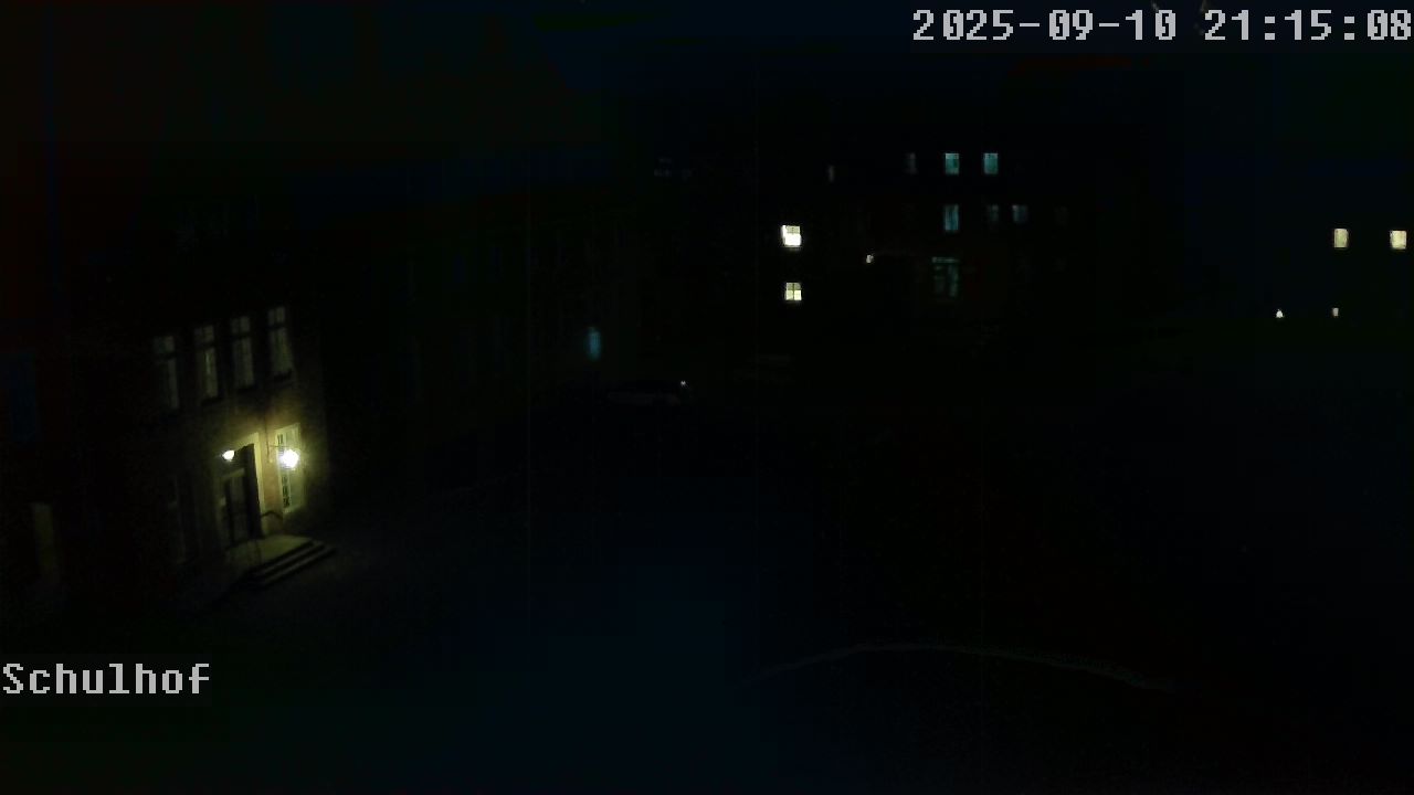 Webcam Schulhof 21:15