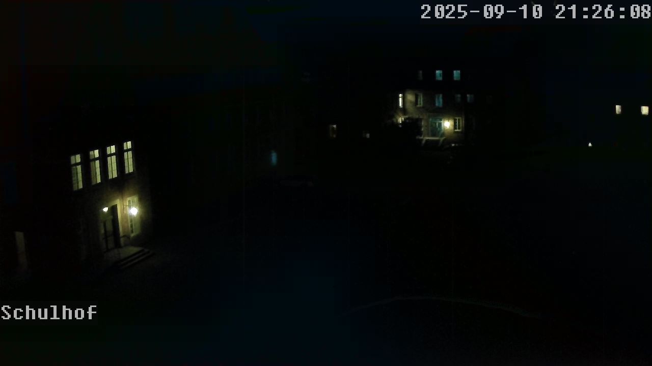Webcam Schulhof 21:26