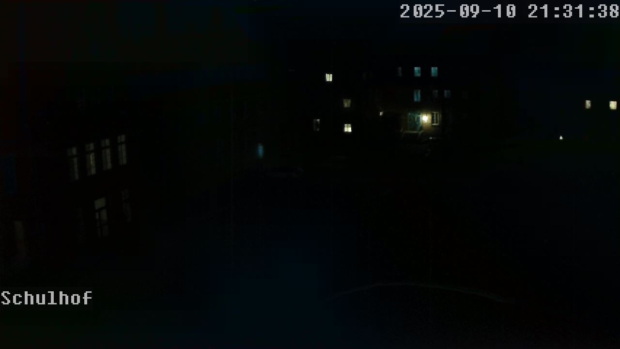 Webcam Schulhof 21:31