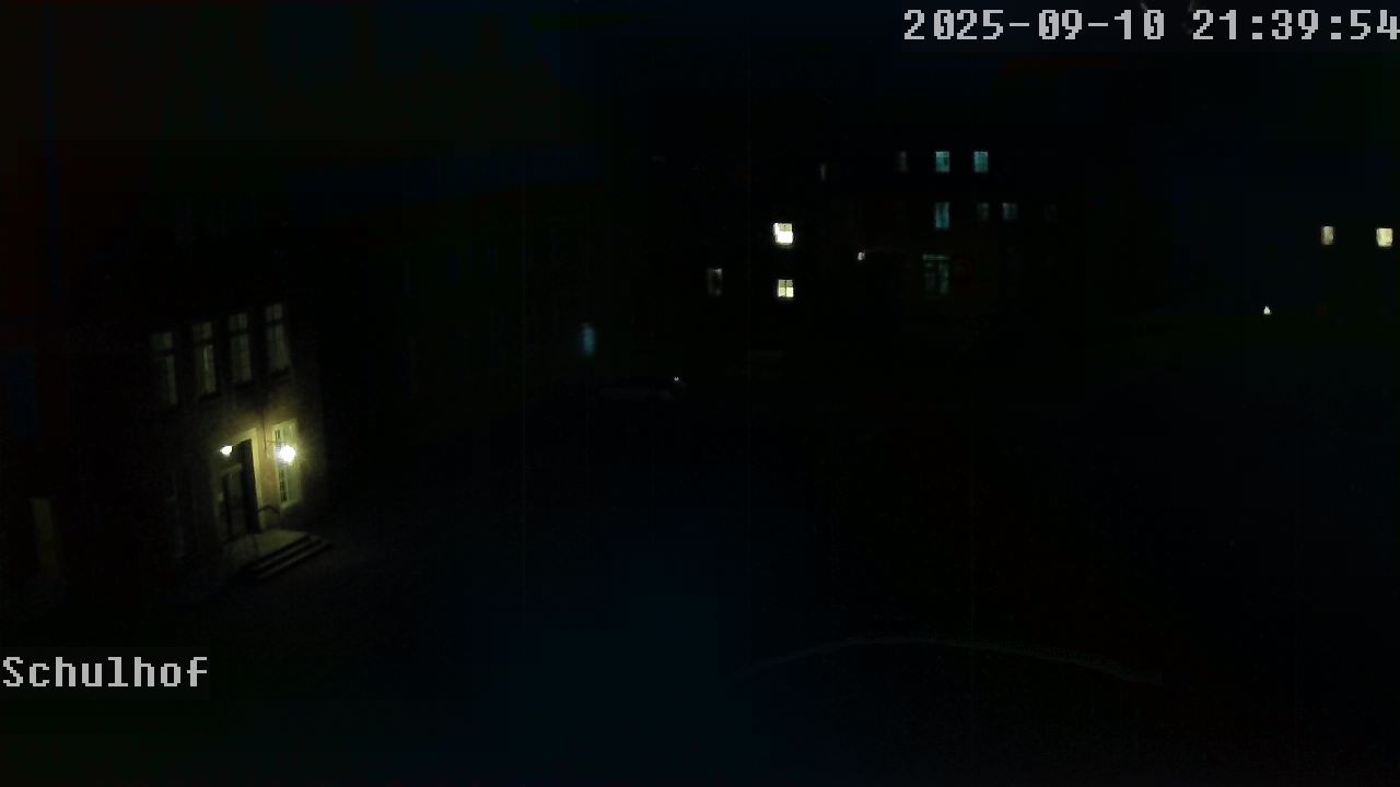 Webcam Schulhof 21:39
