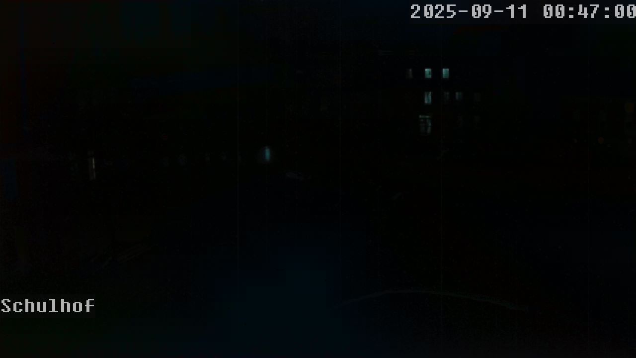 Webcam Schulhof 00:47