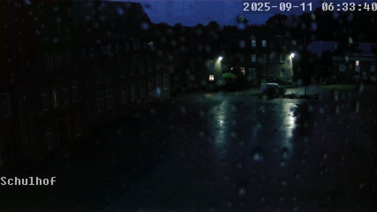 Webcam Schulhof 06:33