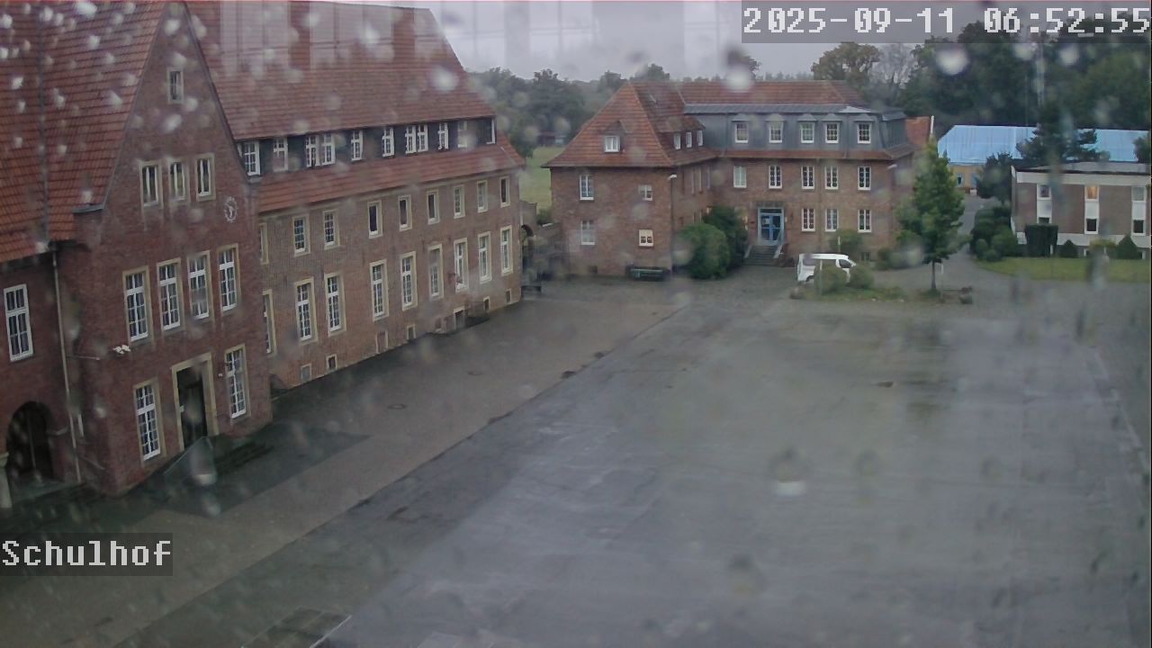 Webcam Schulhof 06:52