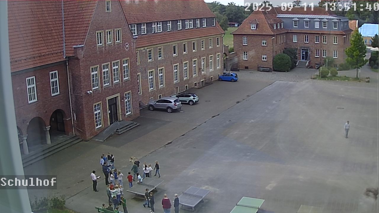 Webcam Schulhof 13:51