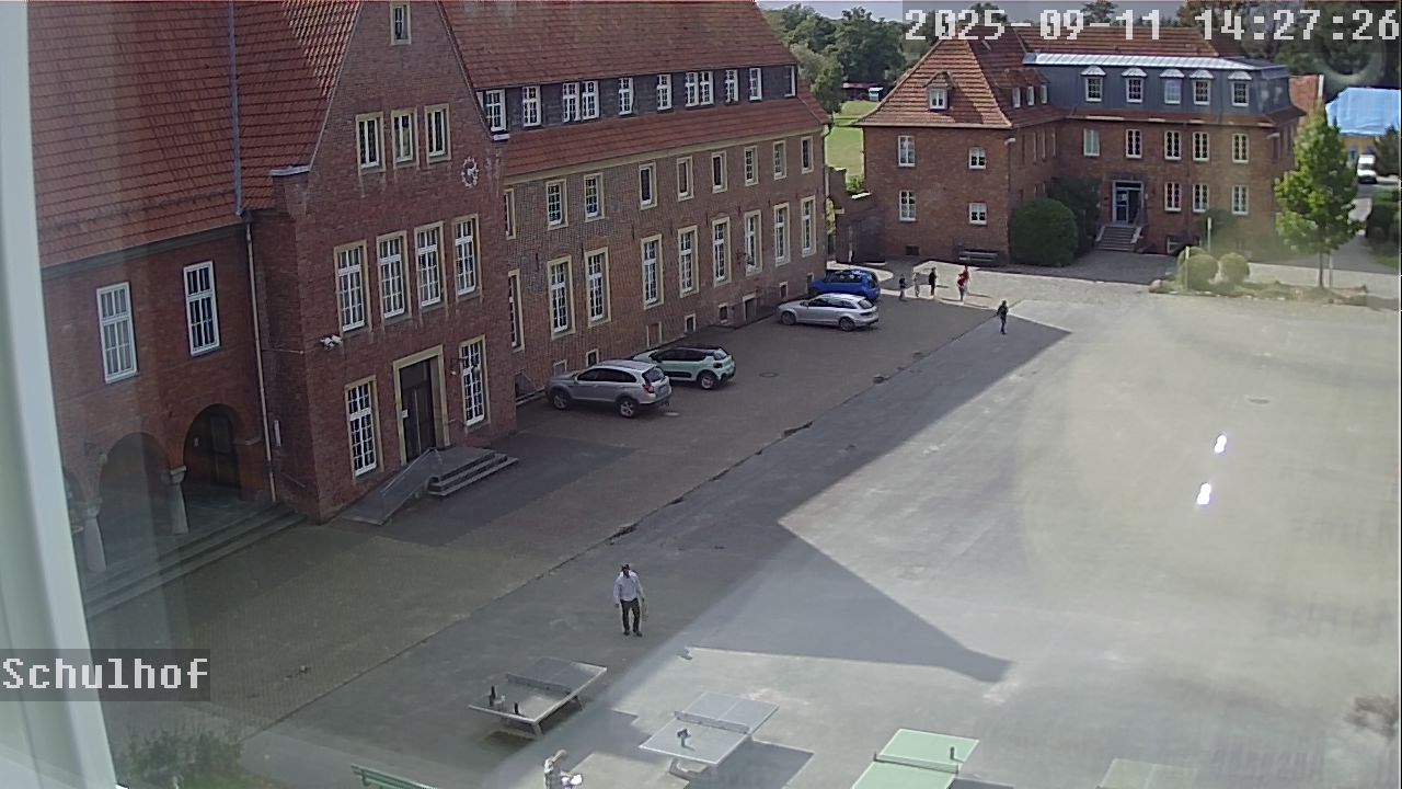 Webcam Schulhof 14:27